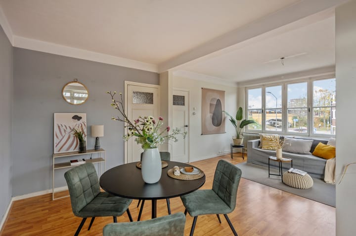 Photo 13 of Louis Regoutstraat 1-A