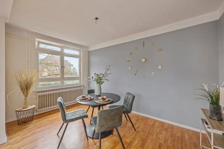 Photo 14 of Louis Regoutstraat 1-A