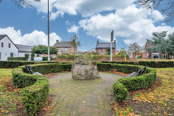 Photo 29 of Julianastraat 11