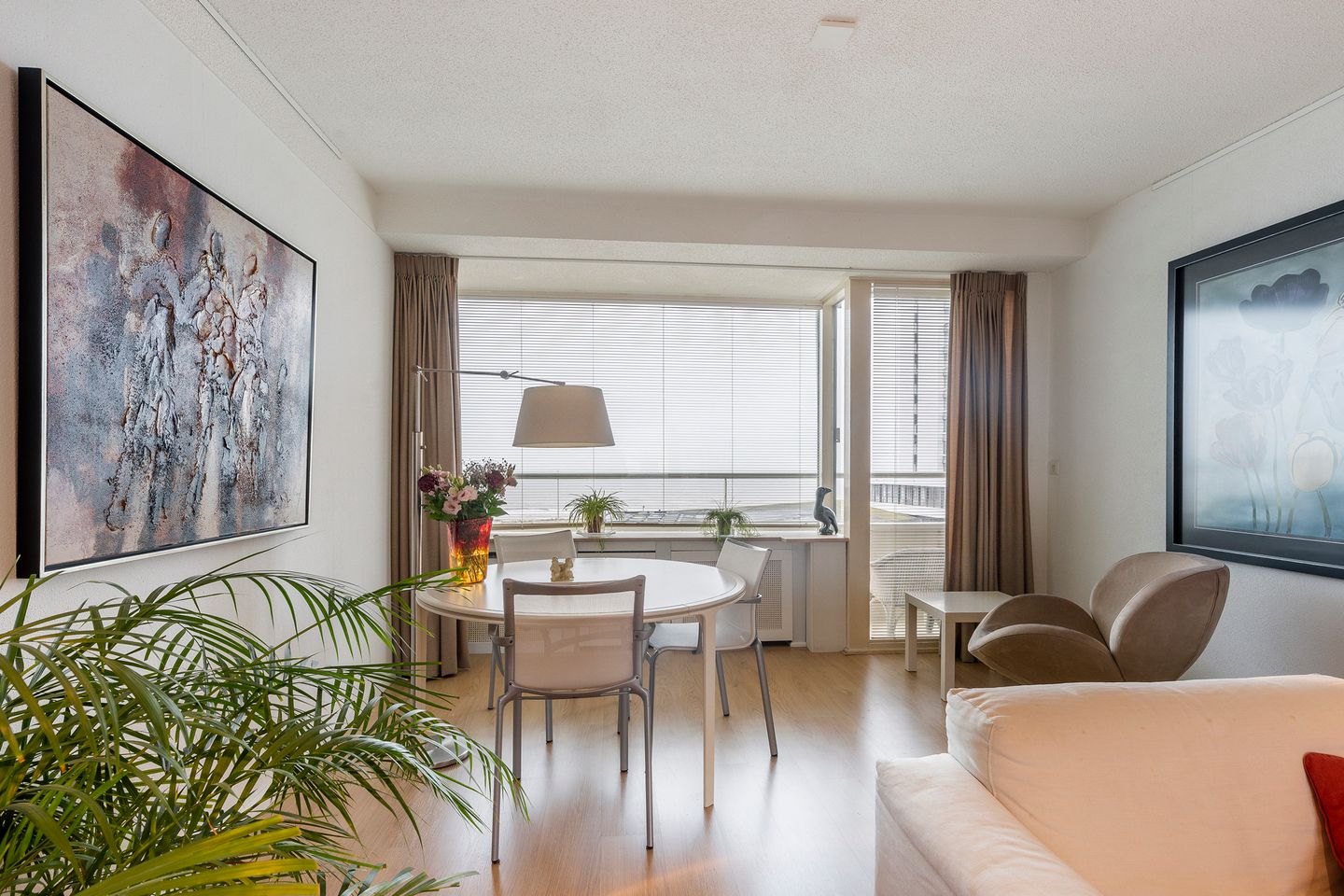 Photo 4 of Burgemeester van Fenemaplein 7-F6