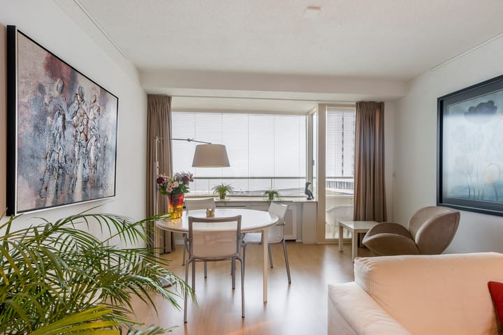 Photo 4 of Burgemeester van Fenemaplein 7-F6