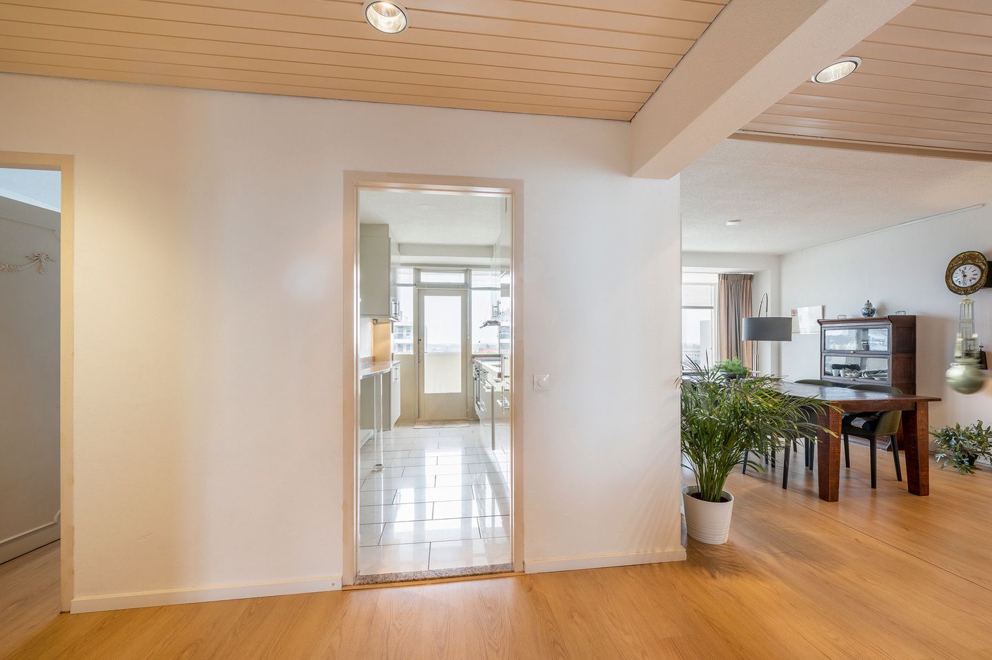 Photo 19 of Burgemeester van Fenemaplein 7-F6