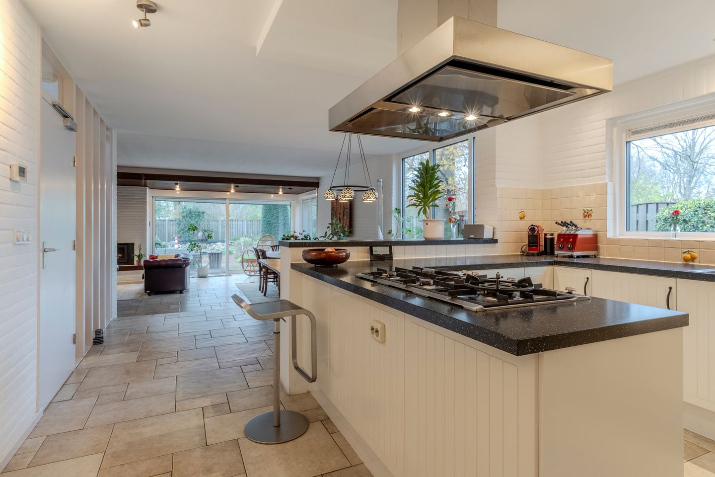 Photo 19 of Batelaar 6