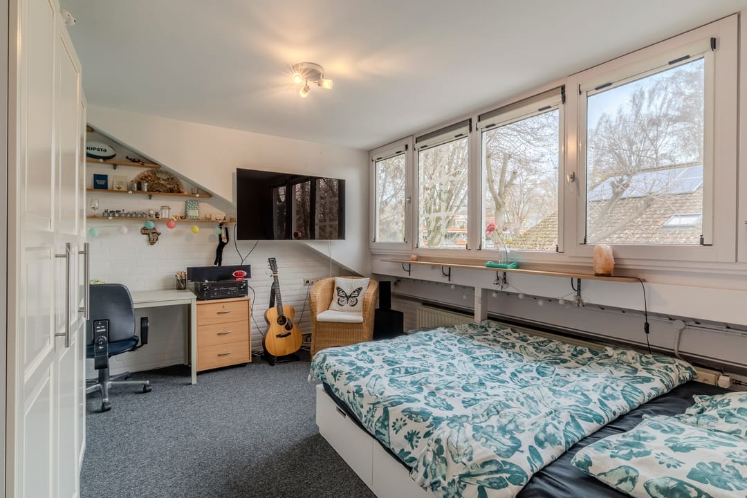 Photo 46 of Batelaar 6