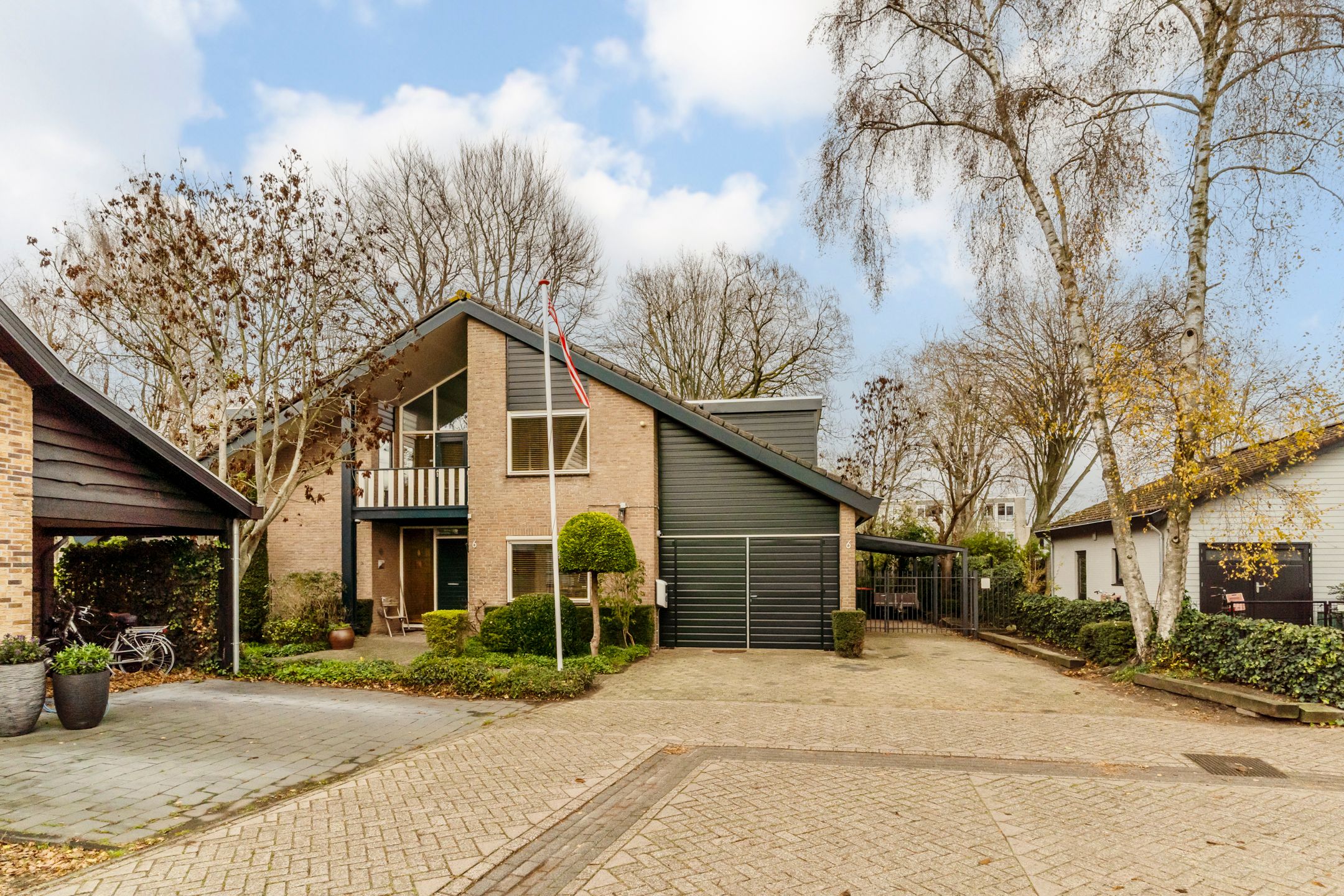 Photo 72 of Batelaar 6