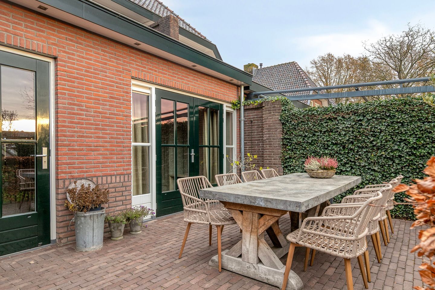 Photo 40 of Stationsweg Oost 170