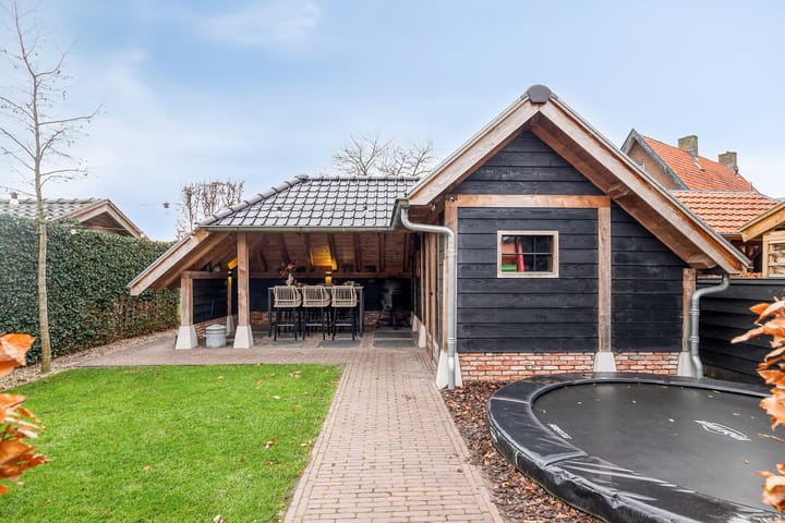 Foto 42 van Stationsweg Oost 170