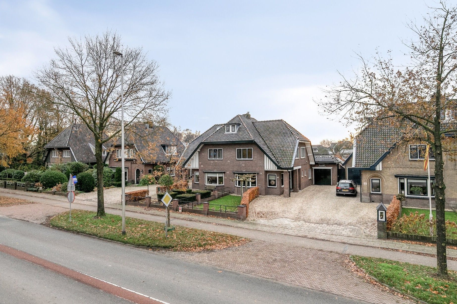 Photo 48 of Stationsweg Oost 170