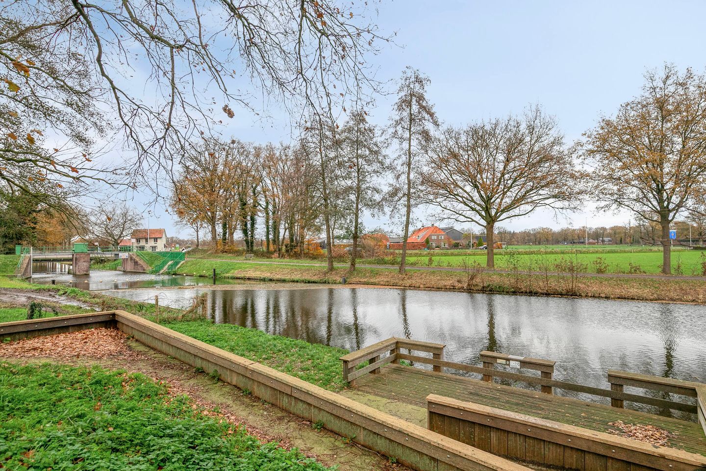 Photo 50 of Stationsweg Oost 170