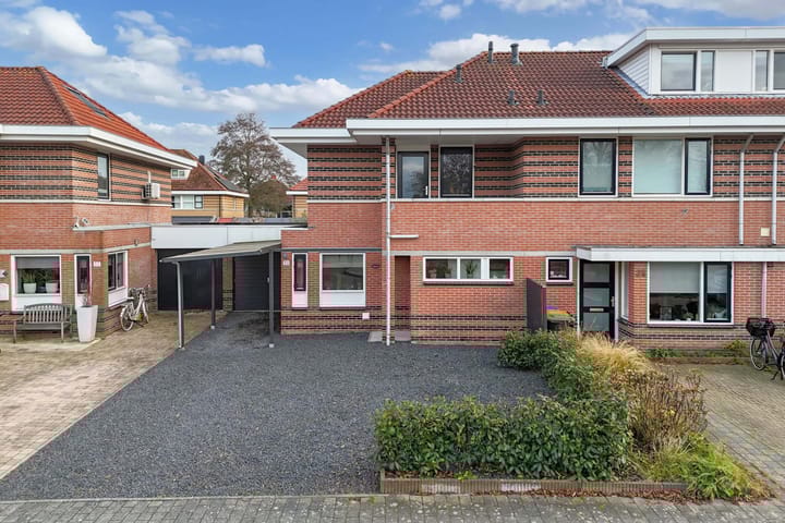 Photo 37 of Peseta 30