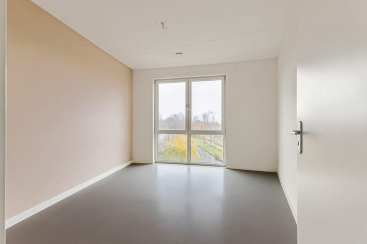 Photo 16 of Henri Dunantsingel 244