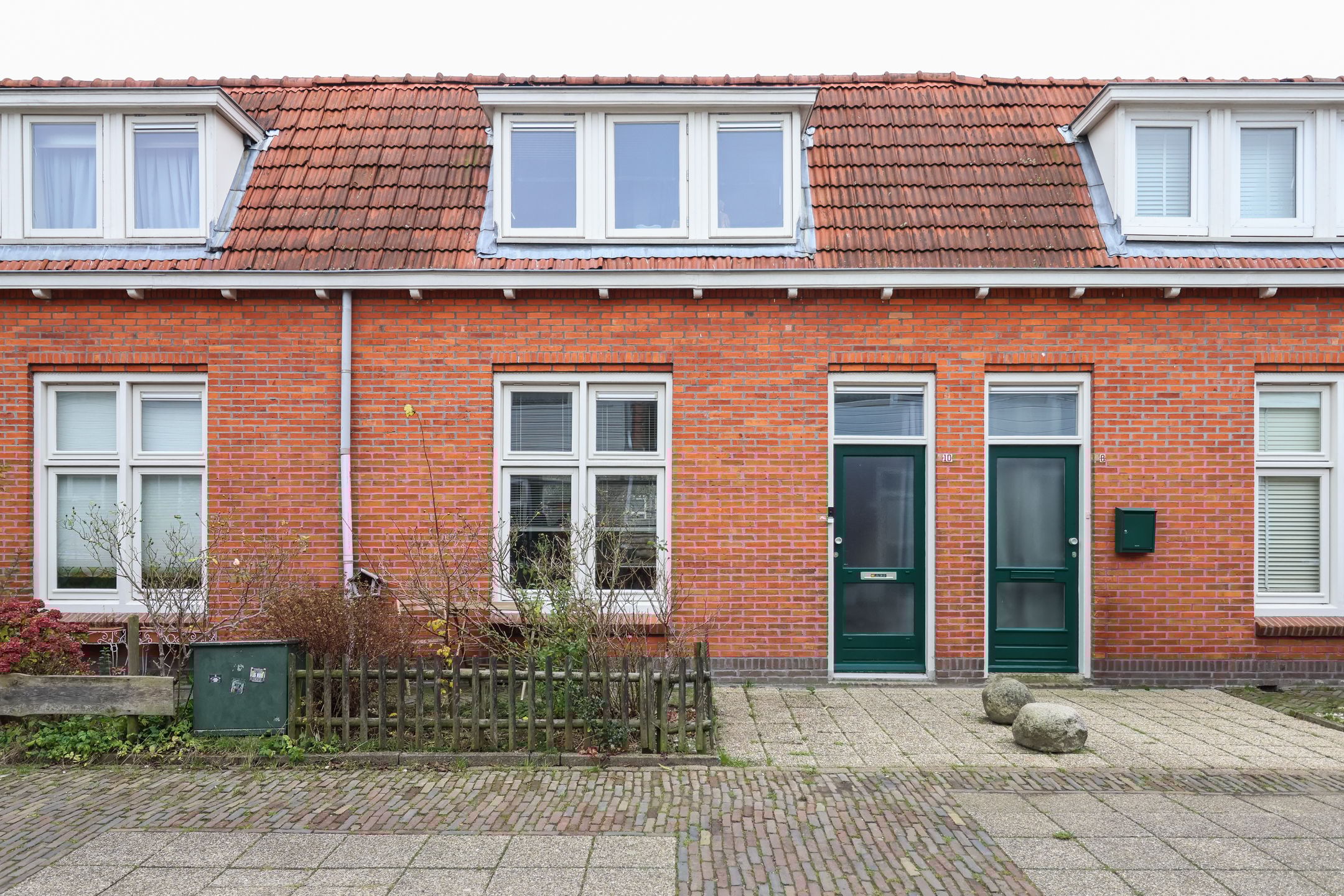 Warmoezenierstraat 10 