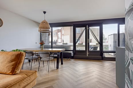 Strengen 74 secondary image