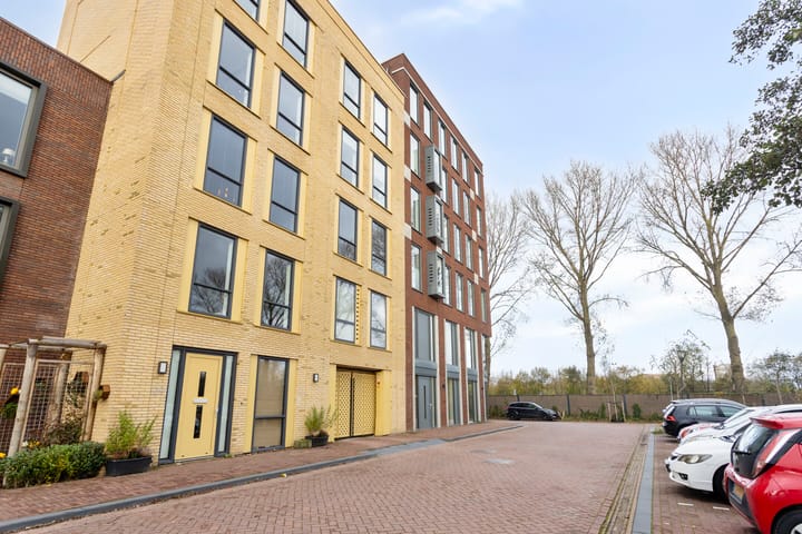 Foto 28 van Monteverdistraat 304