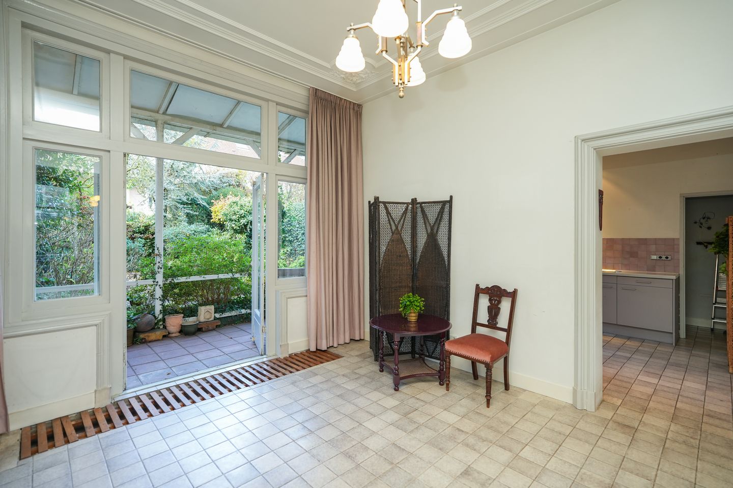 Foto 14 van St. Annastraat 154