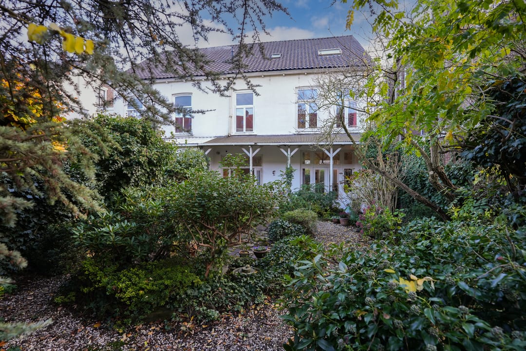 Foto 38 van St. Annastraat 154