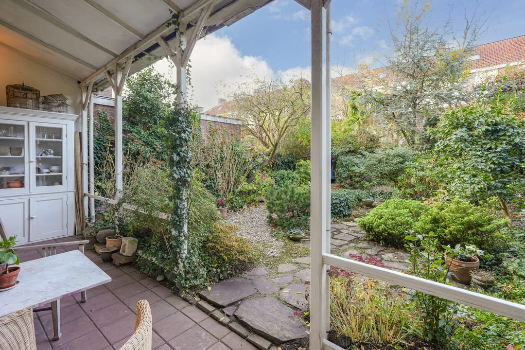 Foto 41 van St. Annastraat 154