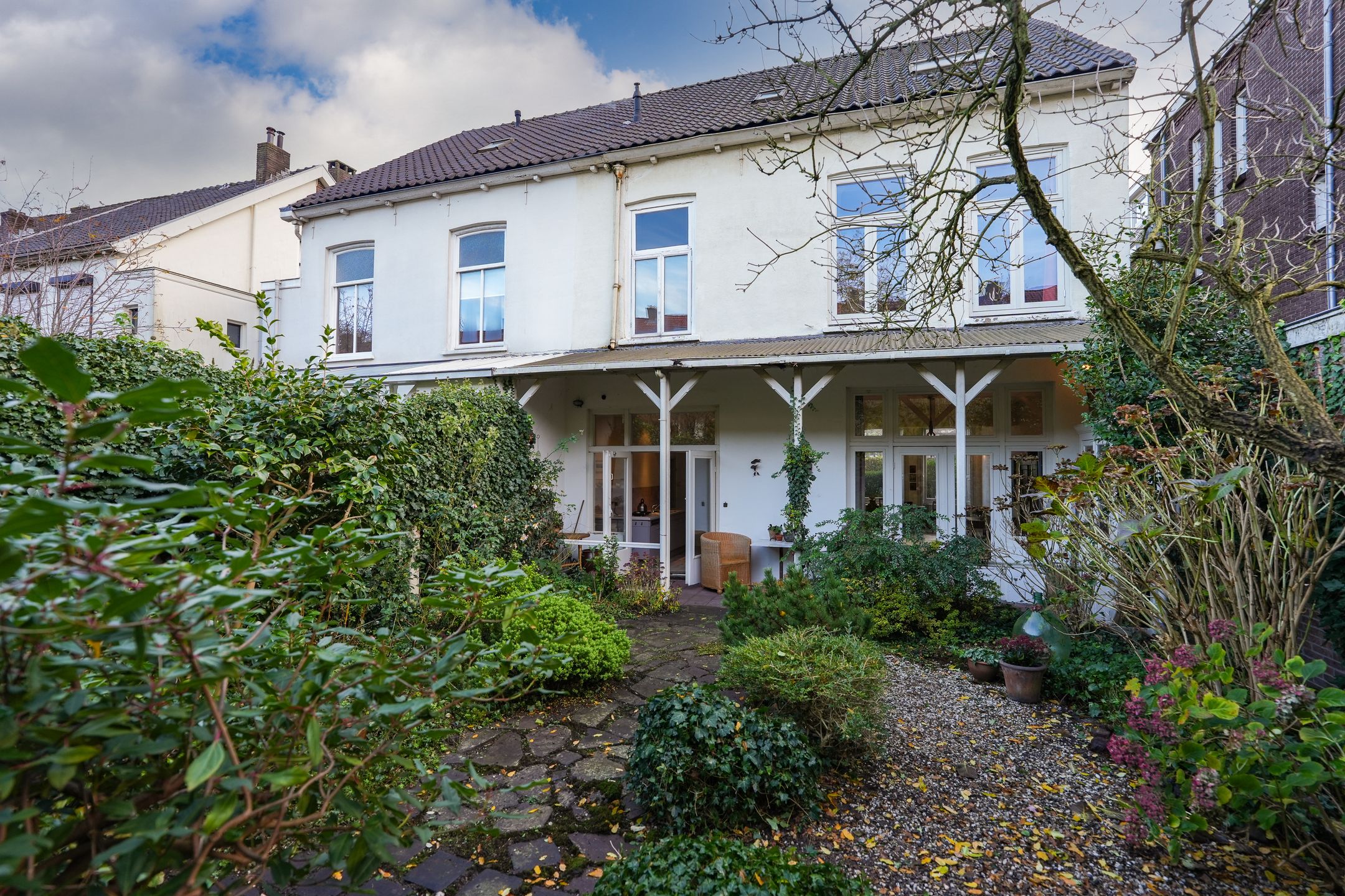 Foto 39 van St. Annastraat 154