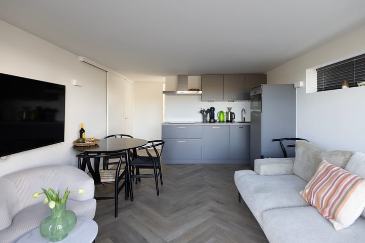 Photo 5 of C.F. Zeiler Boulevard 16