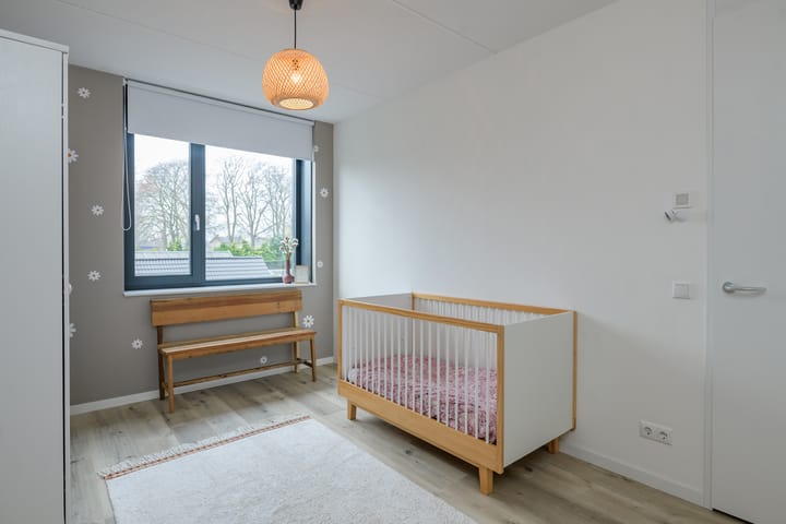 Foto 18 van Dokter J. van Heuvenweg 3