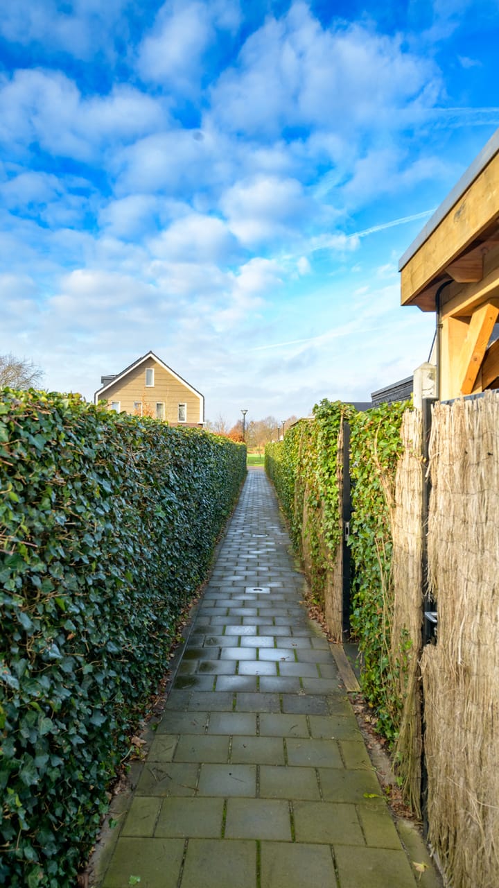 Foto 28 van Dokter J. van Heuvenweg 3