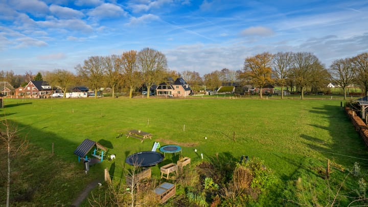 Foto 33 van Dokter J. van Heuvenweg 3