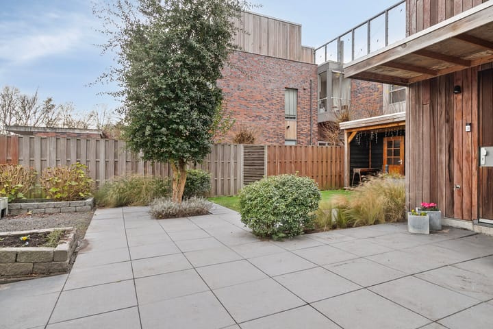 Photo 36 of Burgemeester Bracklaan 23