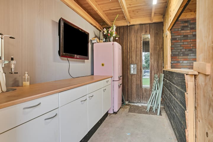 Photo 41 of Burgemeester Bracklaan 23