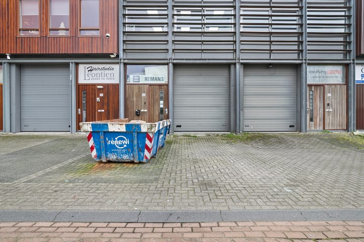 Photo 42 of Burgemeester Bracklaan 23