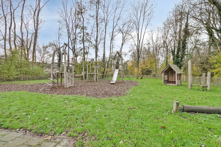 Photo 44 of Burgemeester Bracklaan 23