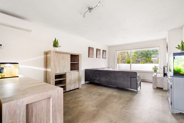 Foto 9 van Landschrijversveld 306