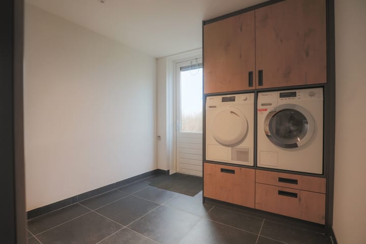 Photo 25 of Huisplaats 41