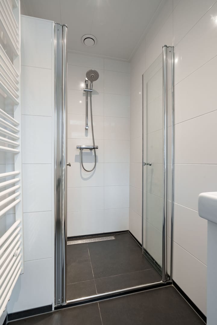 Photo 20 of Niemeijerstraat 28