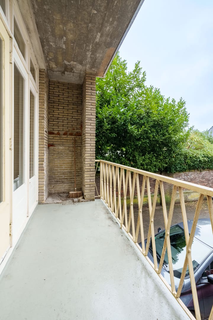 Photo 23 of Niemeijerstraat 28