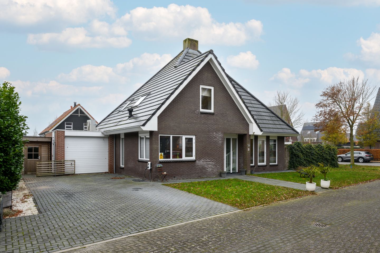 Photo 1 of Nienke van Hichtumweg 97