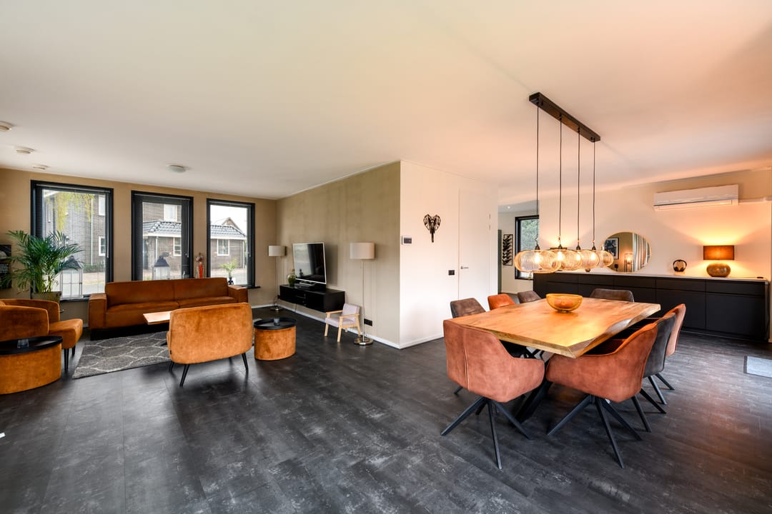 Foto 7 van Nienke van Hichtumweg 97