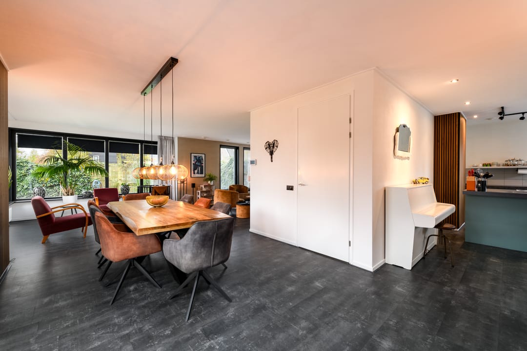 Foto 11 van Nienke van Hichtumweg 97