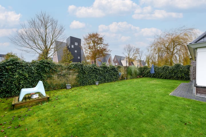 Photo 42 of Nienke van Hichtumweg 97