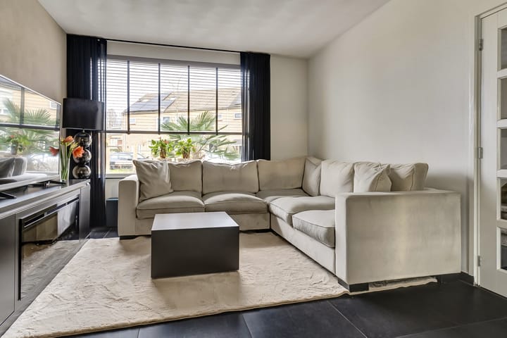 Foto 4 van Dr R v Oppenraaijstr 66