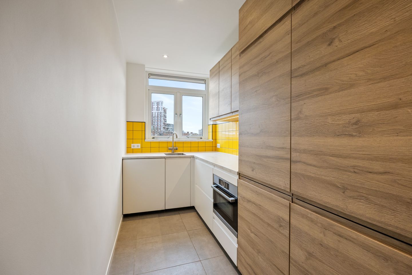 Foto 14 van Stikke Hezelstraat 9