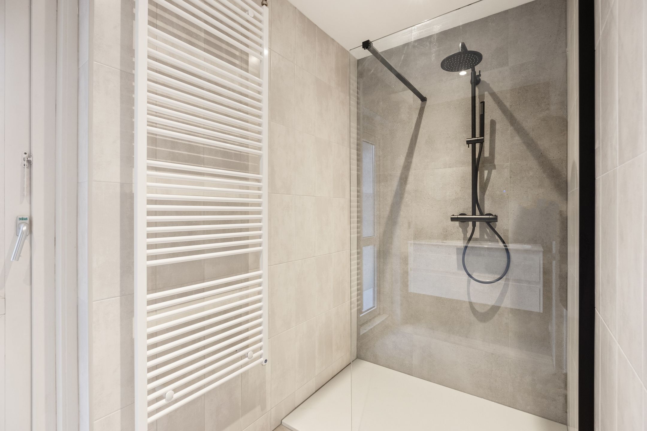 Foto 24 van Stikke Hezelstraat 9