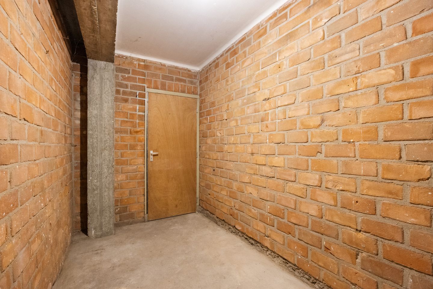 Foto 35 van Stikke Hezelstraat 9