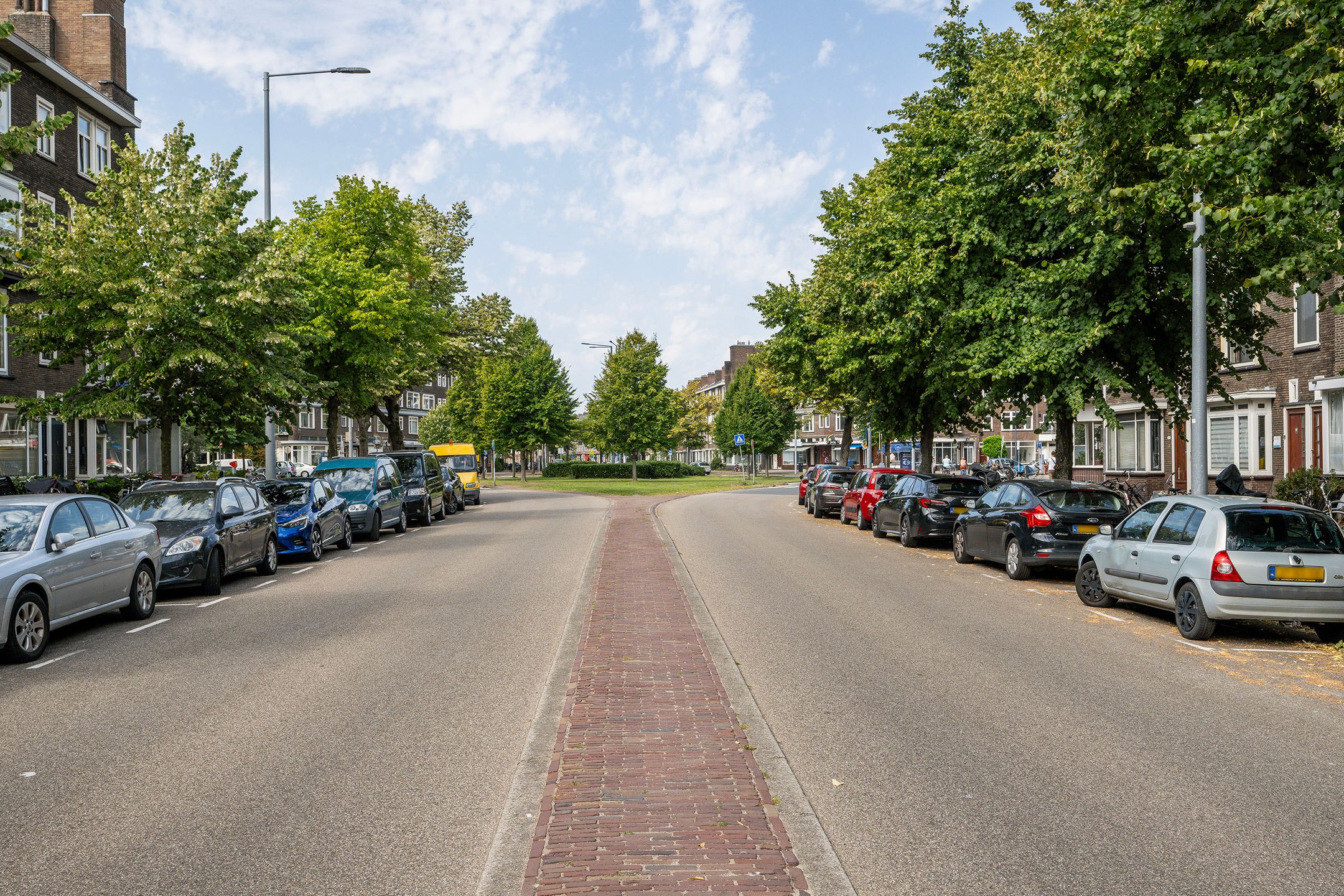 Foto 45 van Burgemeester Knappertlaan 194-A