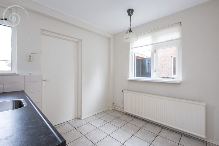 Photo 11 of Prinses Marijkestraat 10