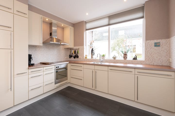 Foto 9 van Hoofdweg 33