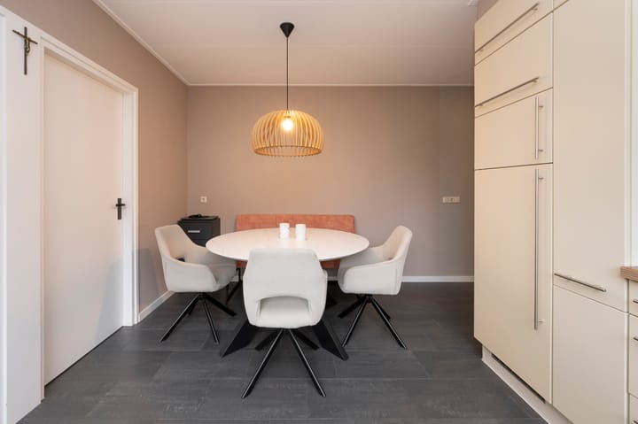 Foto 10 van Hoofdweg 33