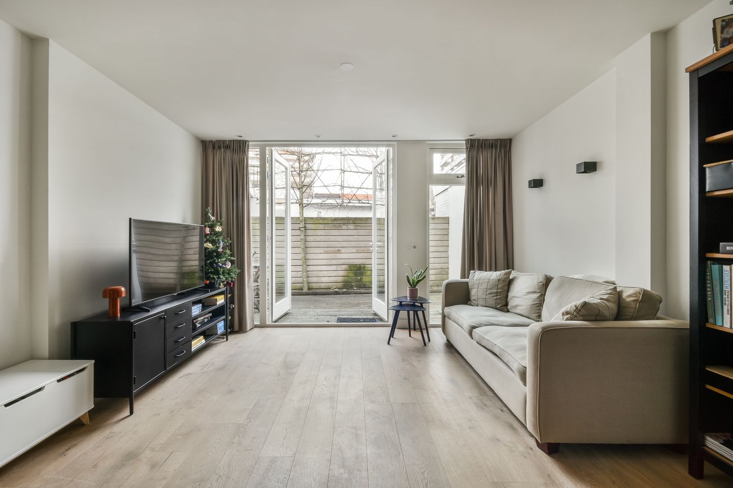 Photo 5 of Leidsestraat 113