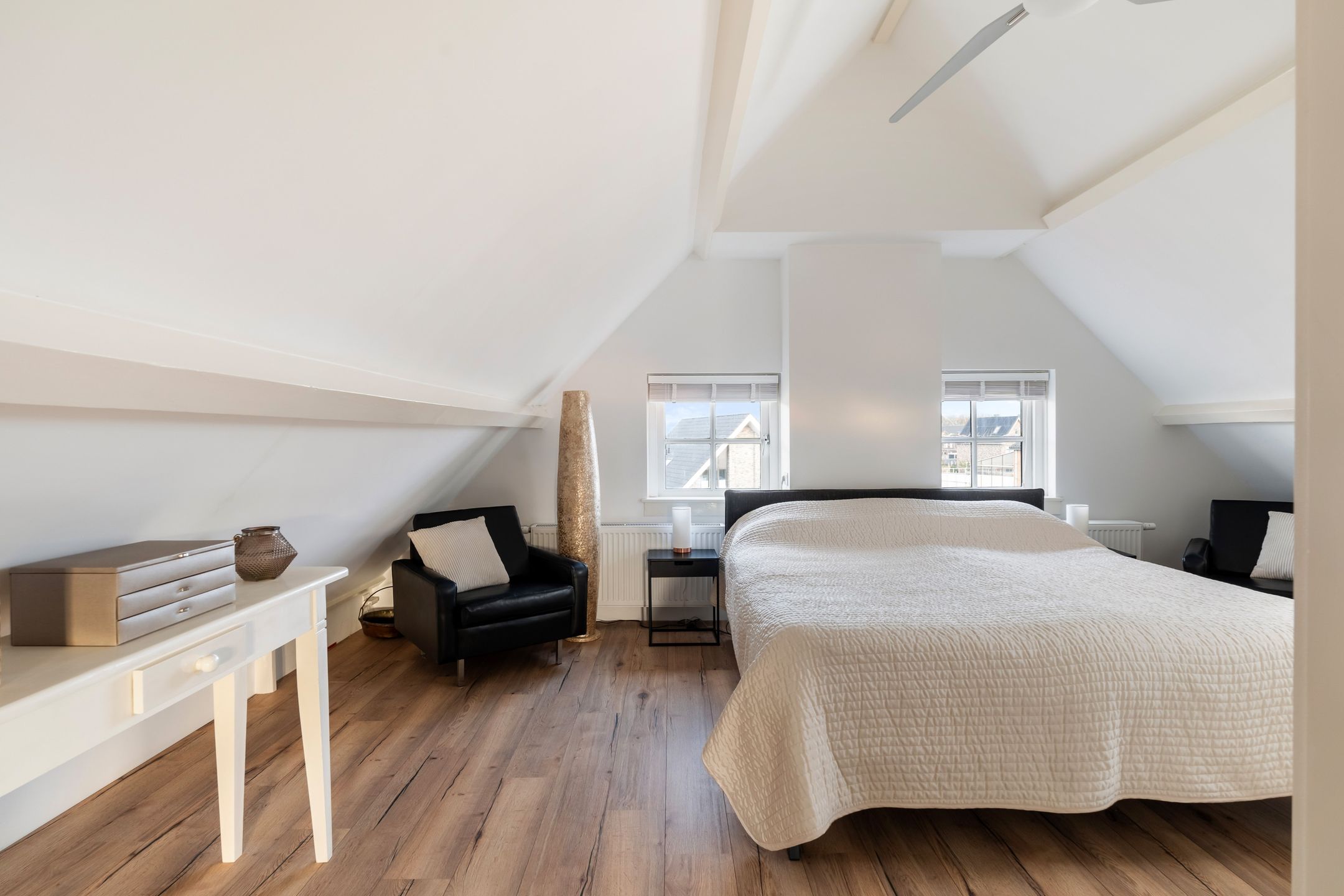 Foto 33 van Noordeinde 77-A