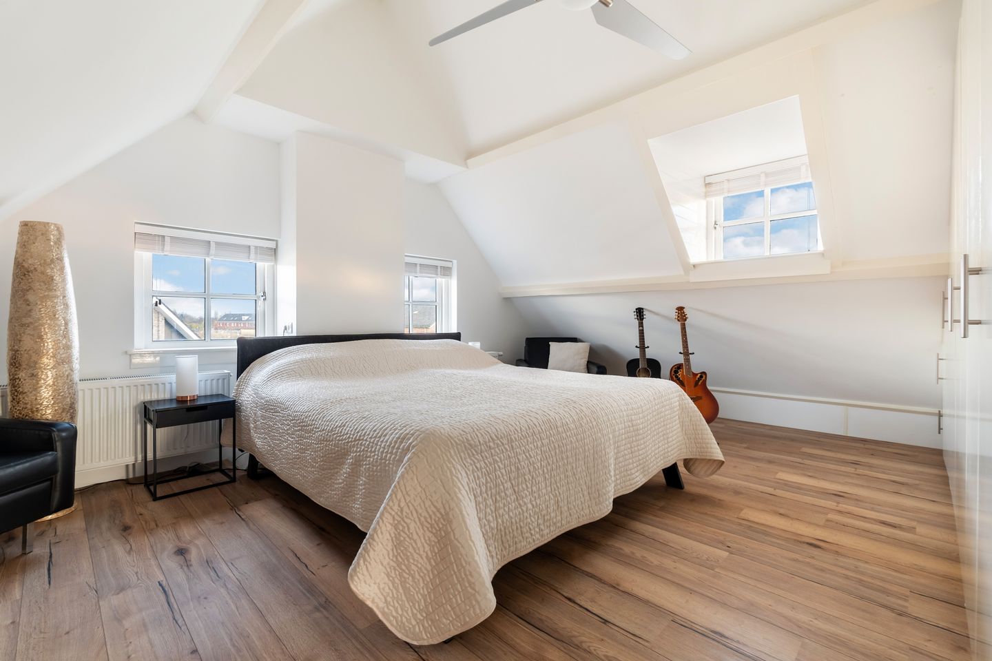 Foto 34 van Noordeinde 77-A