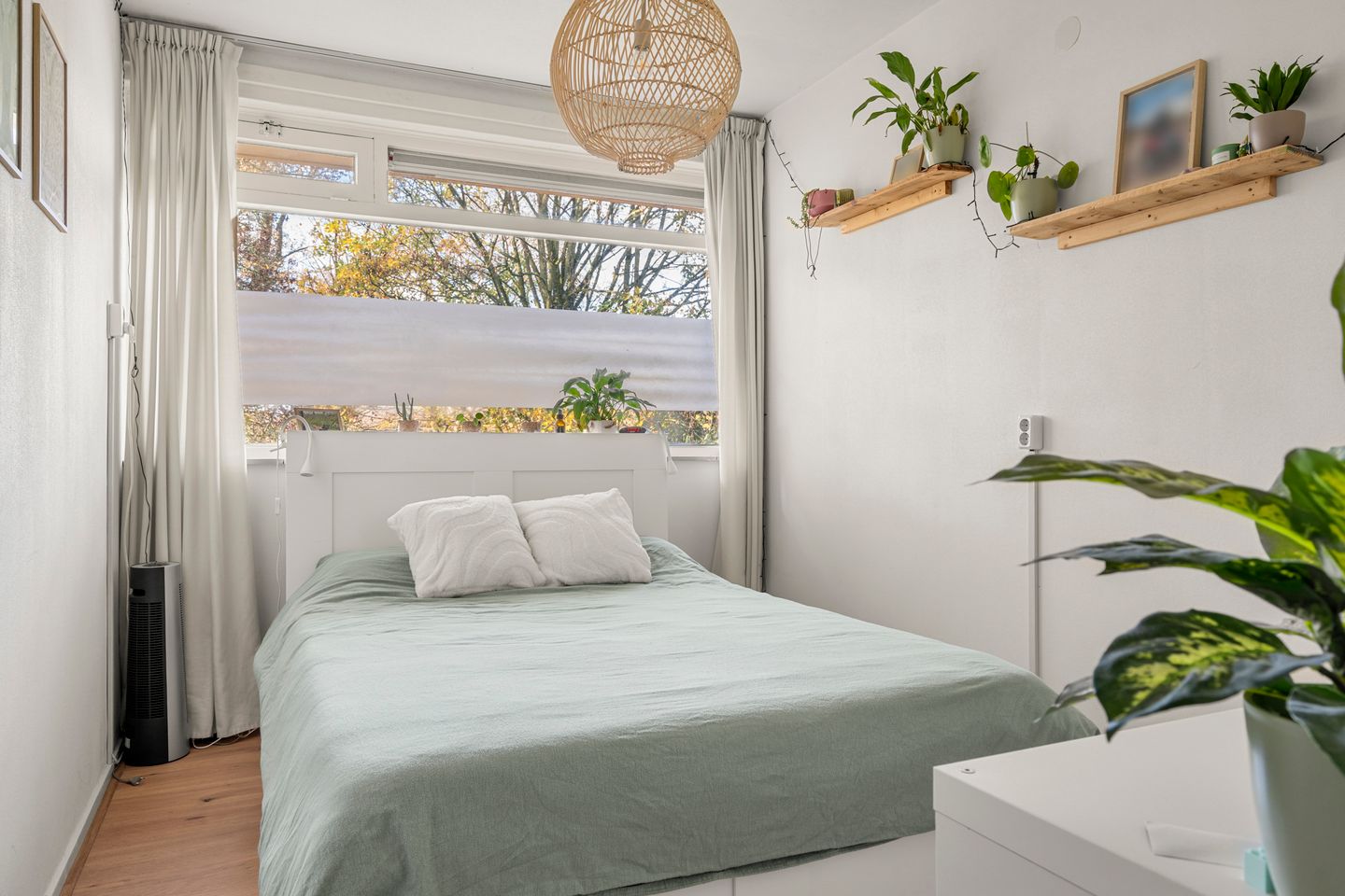 Foto 25 van Van 't Hoffstraat 23-II